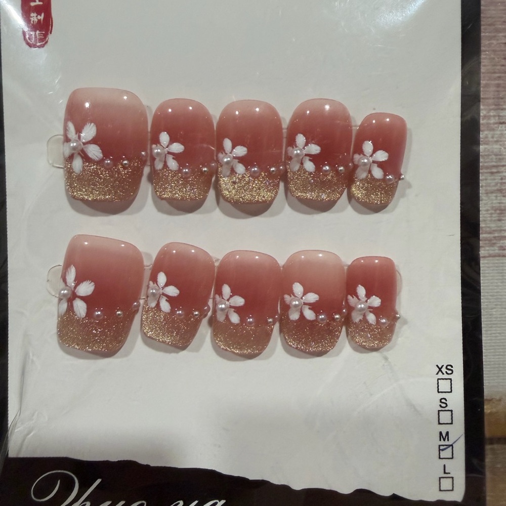 Pink and Gold Floral Press-On Nails size medium